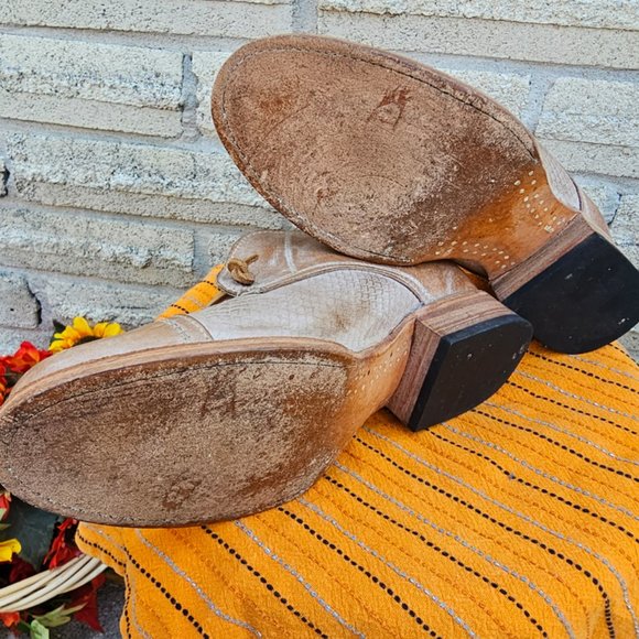 Freebirds by Steven Mabel Size 10 Taupe Multi - Picture 10 of 13